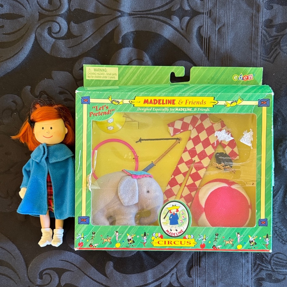 Madeline & Friends 1996/2000’ Vtg NWOT Circus Playset